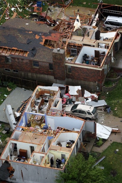 Tornado whips through Maryland Heights